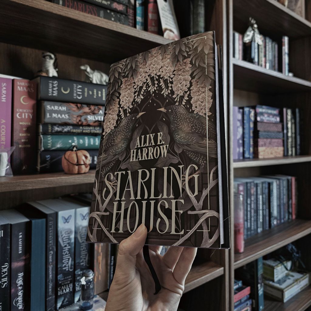 Mansions & Other&nbsp;Realms